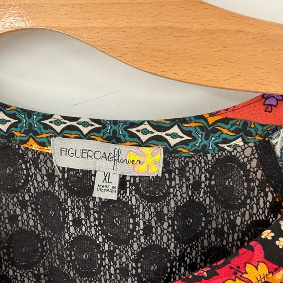 Figueroa & Flower Women Bohemian Tunic Blouse Floral Print Lace Panel Top XL - Picture 3 of 8